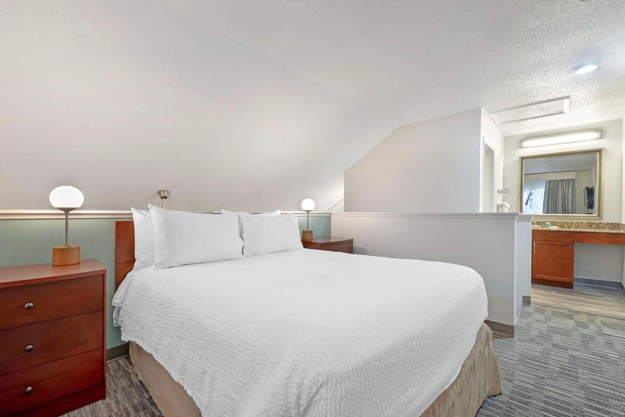 Mainstay Suites St Louis - Galleria Richmond Heights Ngoại thất bức ảnh