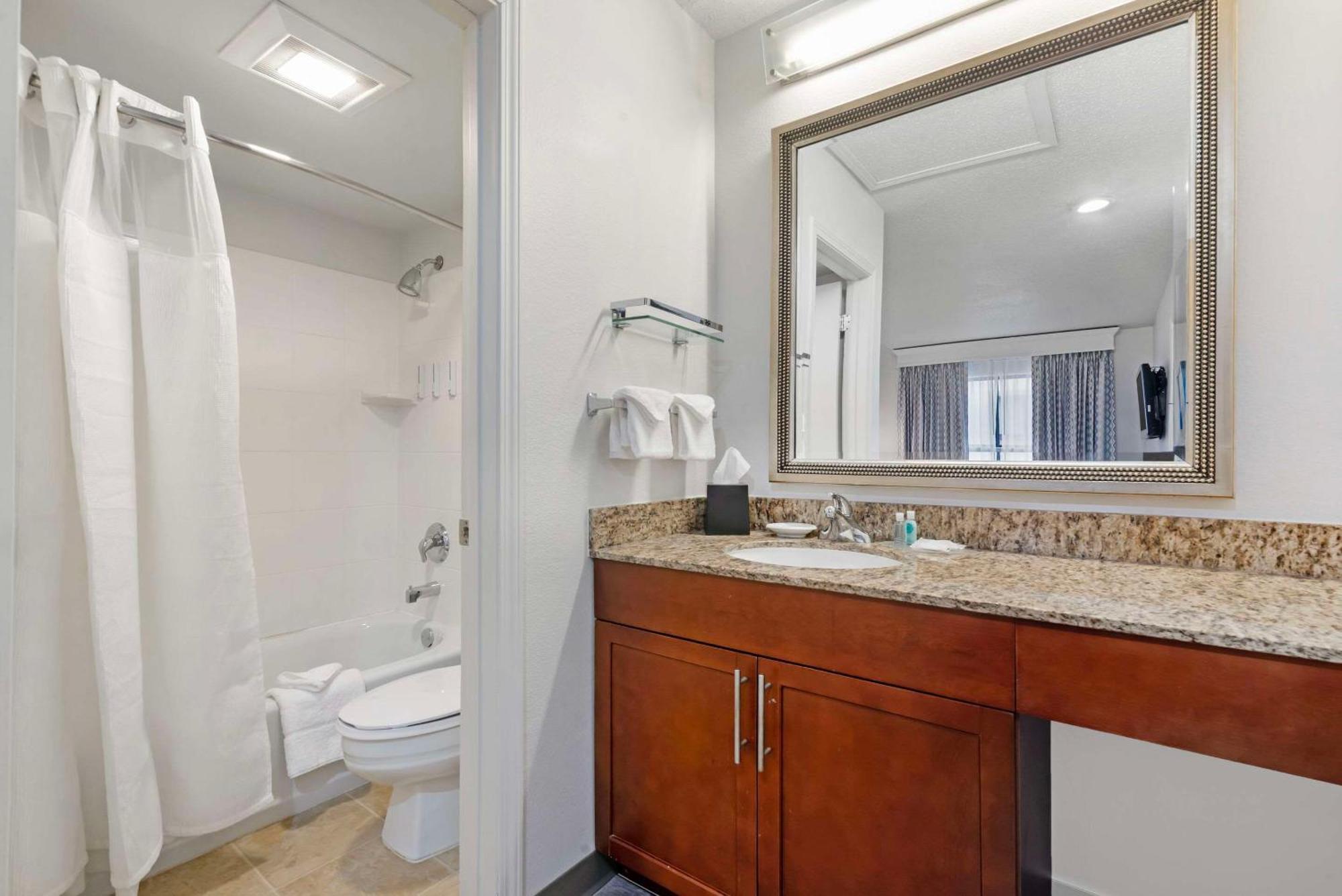 Mainstay Suites St Louis - Galleria Richmond Heights Ngoại thất bức ảnh